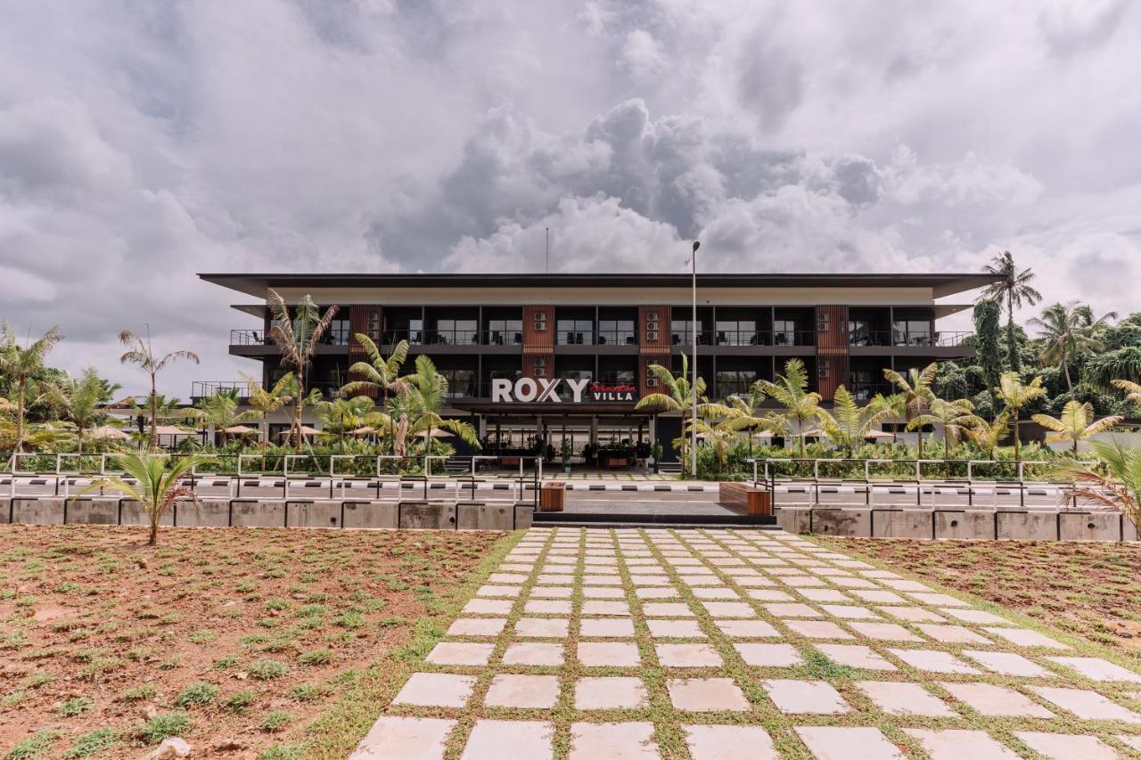 Roxy Sematan & Telok Serabang Exterior foto